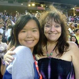 Meet your Posher, Beth